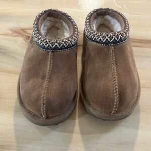 Brown Suede Kid’s Ugg with Embellished Trim